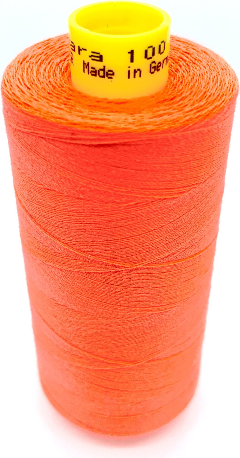 Guetermann Mara 100 Thread 1000 m, 3722 - Visibility Orange Visibility Orange (3722)
