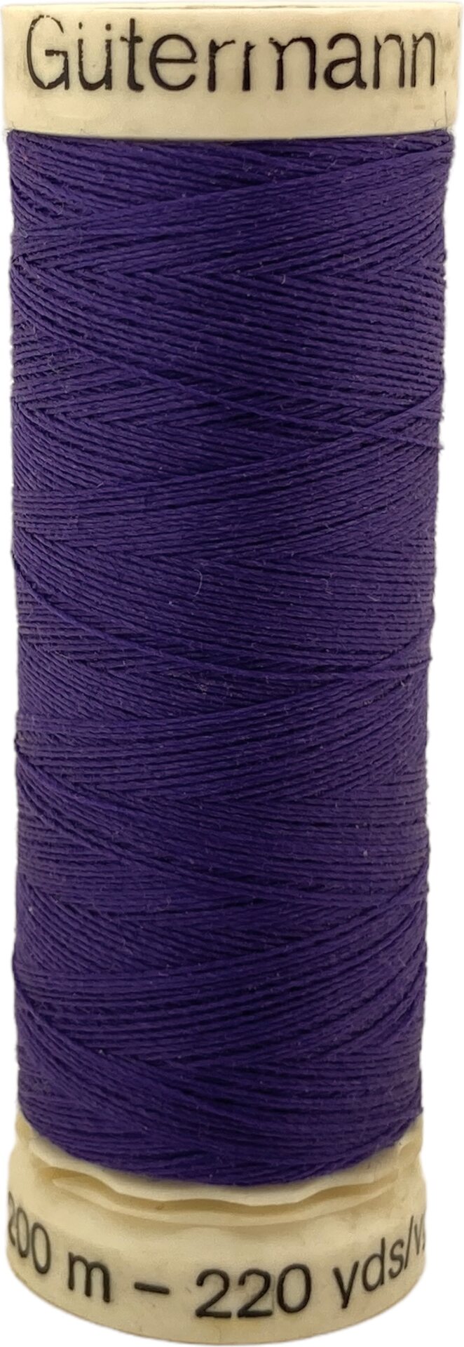 Guetermann #100 Polyester Thread 200 m, 810 - Bright violet Bright violet (810)