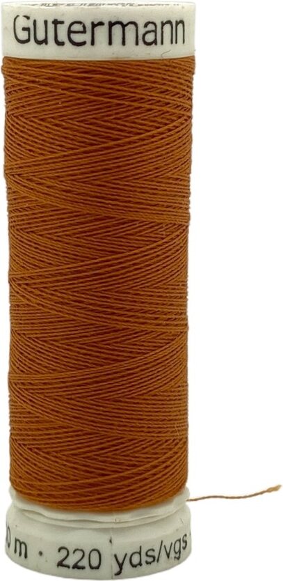Guetermann #100 Polyester Thread 200 m, 448 - Light Brown Light Brown (448)