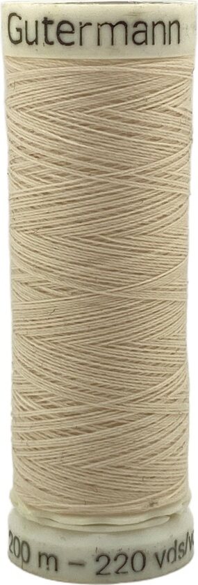Guetermann #100 Polyester Thread 200 m, 802 - White Tinted to Beige White Tinted to Beige (802)