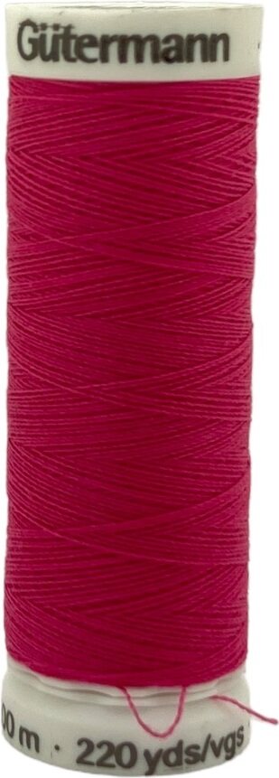 Guetermann #100 Polyester Thread 200 m, 733 - Bright Purple Bright Purple (733)