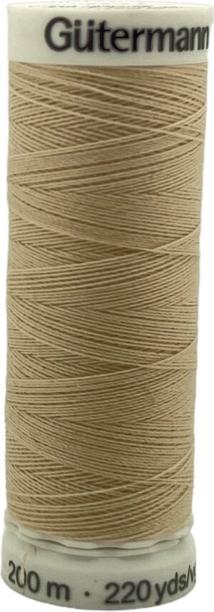 Guetermann #100 Polyester Thread 200 m, 169 - Light Beige Light Beige (169)