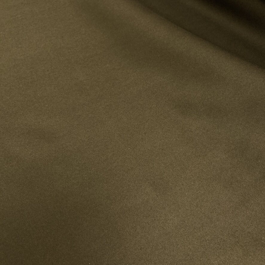 Softshell 300 g/m², kalvolla, kierrätyskuitu, Armeijanvihreä oliivi (9796), NIR yhteensopiva (luonnolliset värit myös valonvahvistimien läpi katsottuna) Armeijanvihreä oliivi (9796)