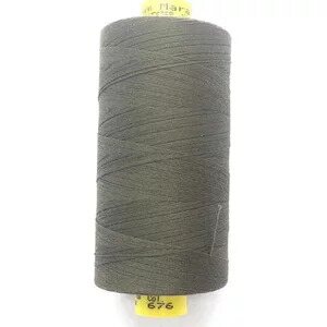 Guetermann Mara 100 Thread 1000 m, 676 - Dark Olive Green, rPET Dark Olive Green