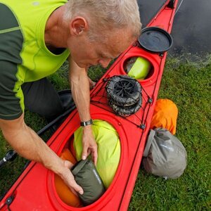 Ortlieb Compression Dry Bag 12L PS10 kompressio pakkauspussi venttiilillä