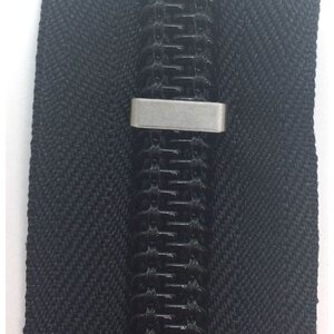 YKK Vetoketjun alastoppari umpiketjuihin, 10mm