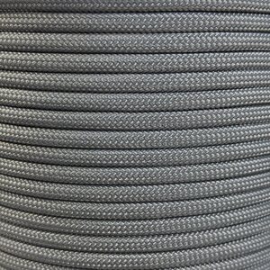 Paracord 550 Type III nailonnyöri, 38 väriä, Harmaa (030)