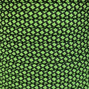 Paracord 550 Type III nailonnyöri, 38 väriä, Sofit vihreä Musta timanttikuvio (091)