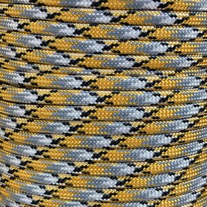 Paracord 550 Type III nailonnyöri, 38 väriä, Ruosteoranssi valko musta (301)