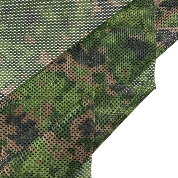Strong Mesh, also M05, M05 Camo (8228), NIR compliant (natural colors also when viewed through night vision devices)