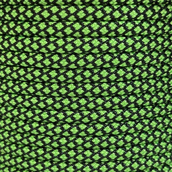 Paracord 550 Type III nailonnyöri, 38 väriä, Sofit vihreä Musta timanttikuvio (091)