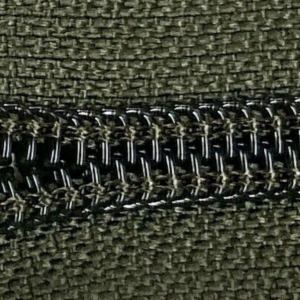 8C spiraalivetoketju metreittäin, Oliivin vihreä, Natulon® (Recycled Polyester)