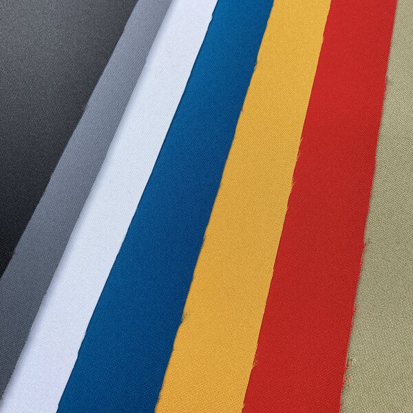 Strong, waterproof UV-resistant Polyester Fabric 260 g/m²