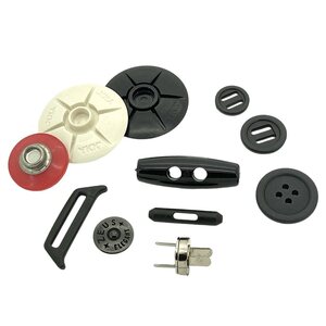 Snaps & Buttons
